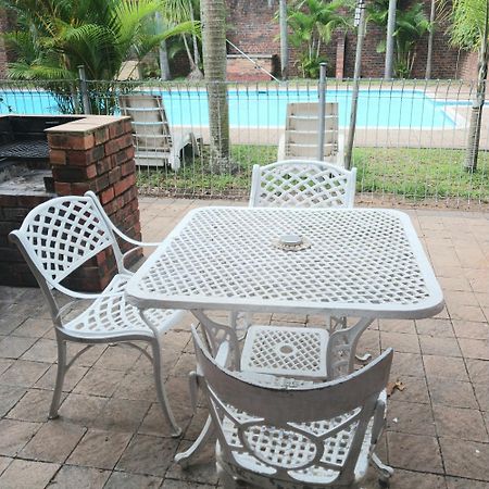Flamingo Holiday Flats St Lucia Bagian luar foto