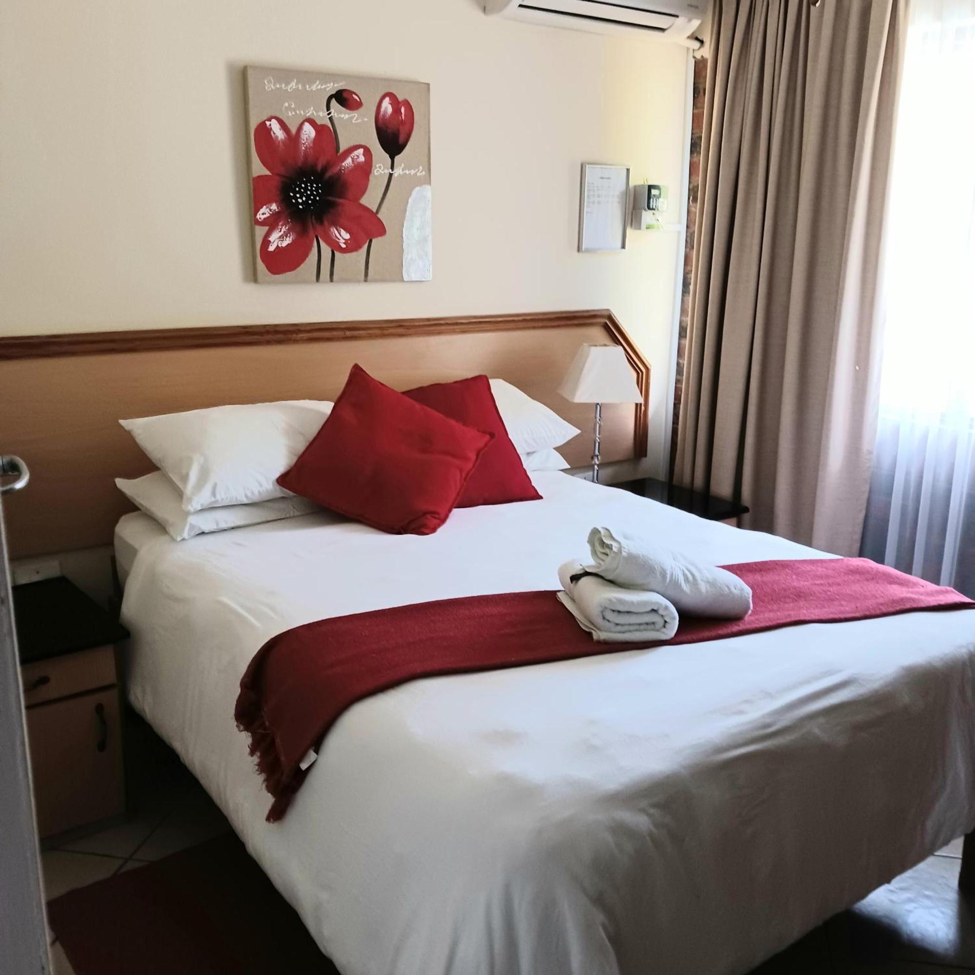 Flamingo Holiday Flats St Lucia Bagian luar foto