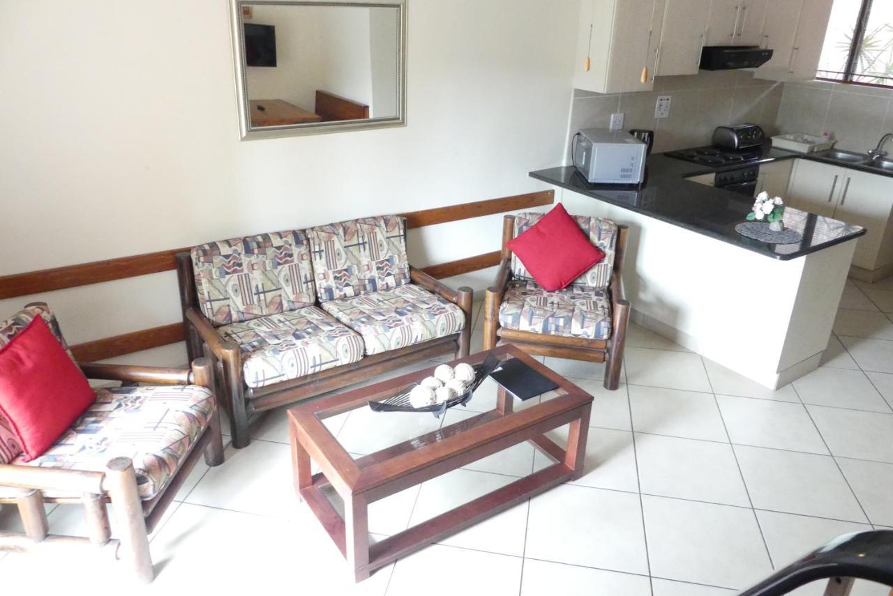 Flamingo Holiday Flats St Lucia Bagian luar foto
